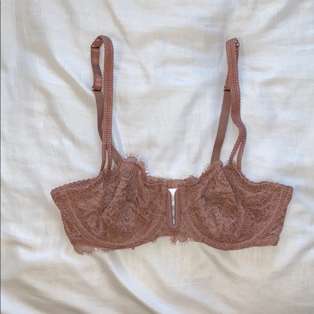 Lace bra